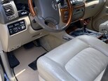 Lexus LX 470-5