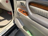 Lexus LX 470-10