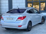 Hyundai Accent-7