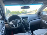 Hyundai Accent-14