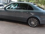 Mercedes E 320 4MATIC-4