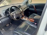 Toyota Highlander-5