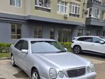 Mercedes E 240-7