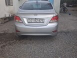Hyundai Accent-4