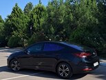 Hyundai Elantra-6