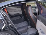 Hyundai Elantra-12