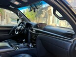Lexus LX 450d-14