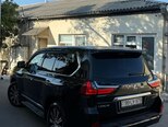 Lexus LX 450d-7