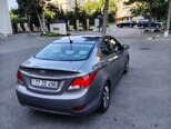 Hyundai Accent-8