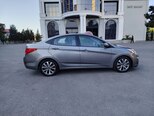 Hyundai Accent-7