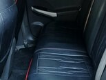 Toyota Prius-8