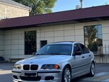 BMW 318-10