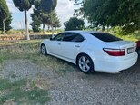 Lexus LS 460-4