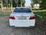 Lexus LS 460-6