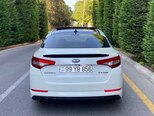 Kia Optima-3