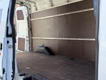 Ford Transit-18
