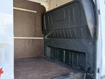 Ford Transit-19