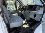 Ford Transit-11