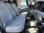 Ford Transit-10