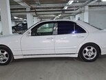 Mercedes E 240-4