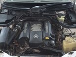 Mercedes E 240-13