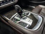 BMW 740-16
