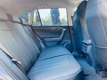 Toyota RAV4-16