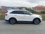 Kia Sorento-8