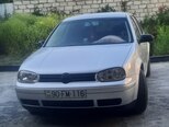 Volkswagen Golf-1