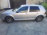 Volkswagen Golf-5