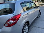 Nissan Tiida-4