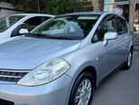 Nissan Tiida-14