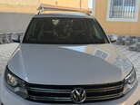 Volkswagen Tiguan-1