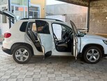 Volkswagen Tiguan-5