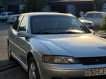Opel Vectra-3