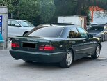 Mercedes E 240-13