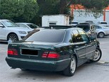 Mercedes E 240-7