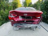 Hyundai Elantra-6