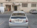 Toyota Prius-5