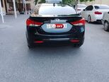 Hyundai Elantra-8