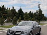 Mercedes E 220 d-1