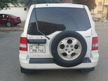 Mitsubishi Pajero io-5