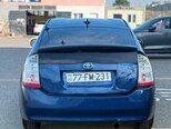 Toyota Prius-8