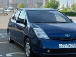 Toyota Prius-3