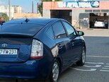 Toyota Prius-4