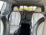 Kia Carnival-10