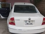 Volkswagen Passat-7