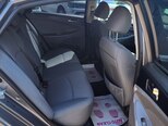 Hyundai Sonata-12