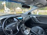 Hyundai Elantra-3