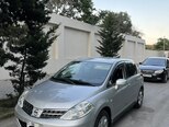 Nissan Tiida-12